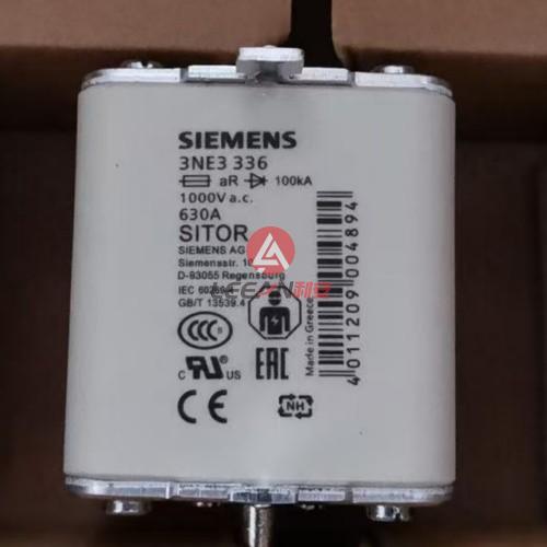 SIEMENS SITOR Fuse Link with Slotted Blade Contacts 3NE3336 NH2 In 630 Front Indicator New