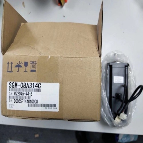 Yaskawa 750W Servomotor SGM-08A314C Servo Motor 3000RPM 4.4A 200V New